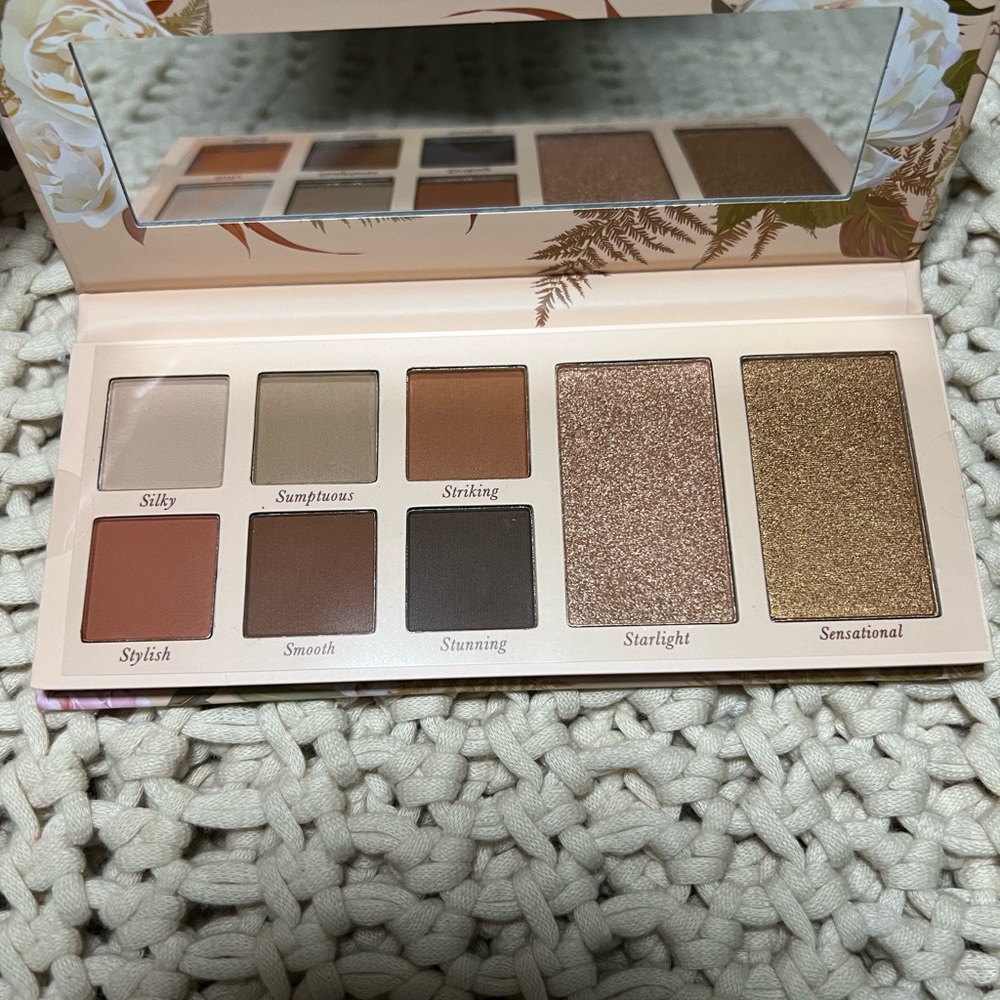 Laura Geller Laura’s Essentials Palette: Soft Satin